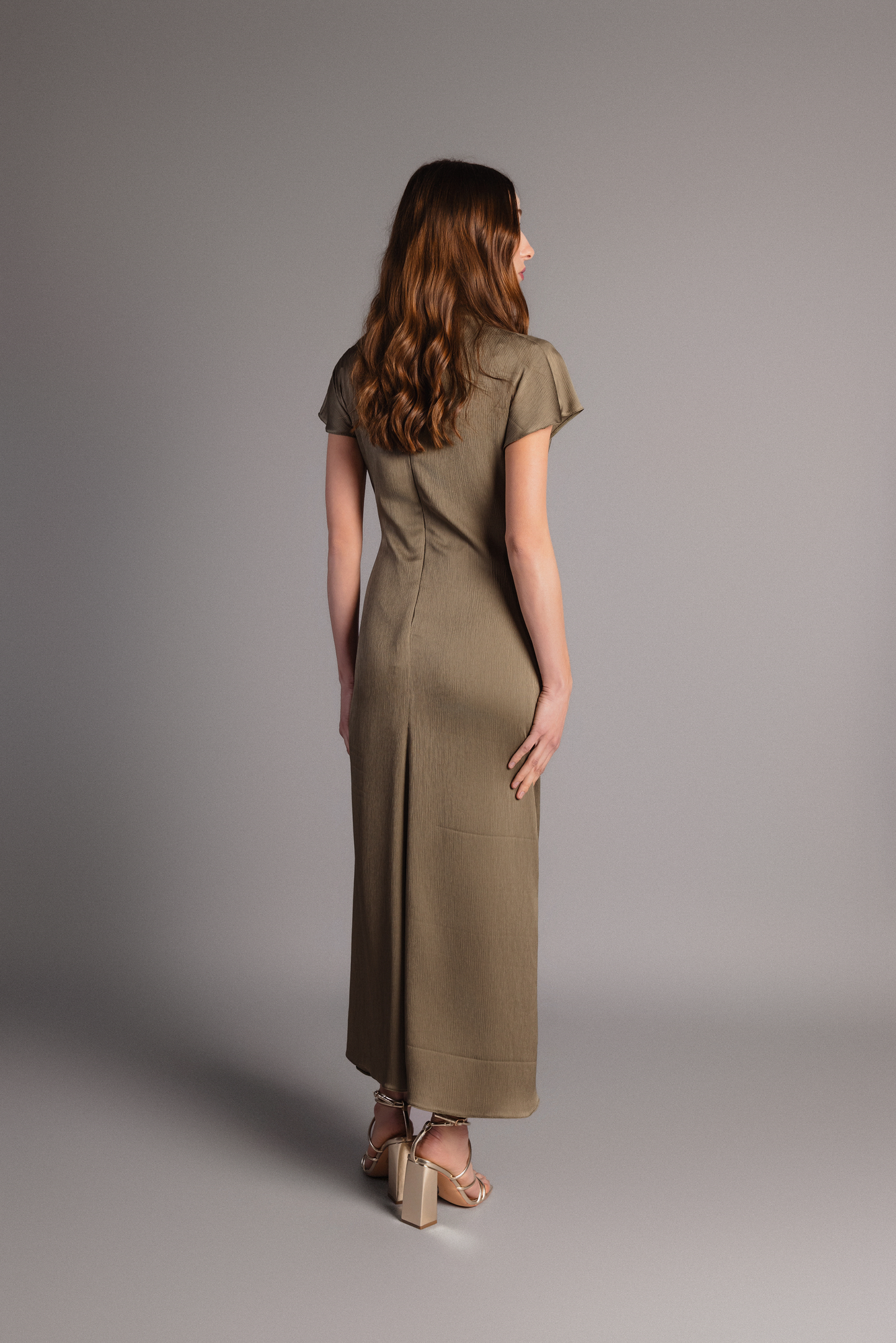 VESTIDO BASTET CAQUI