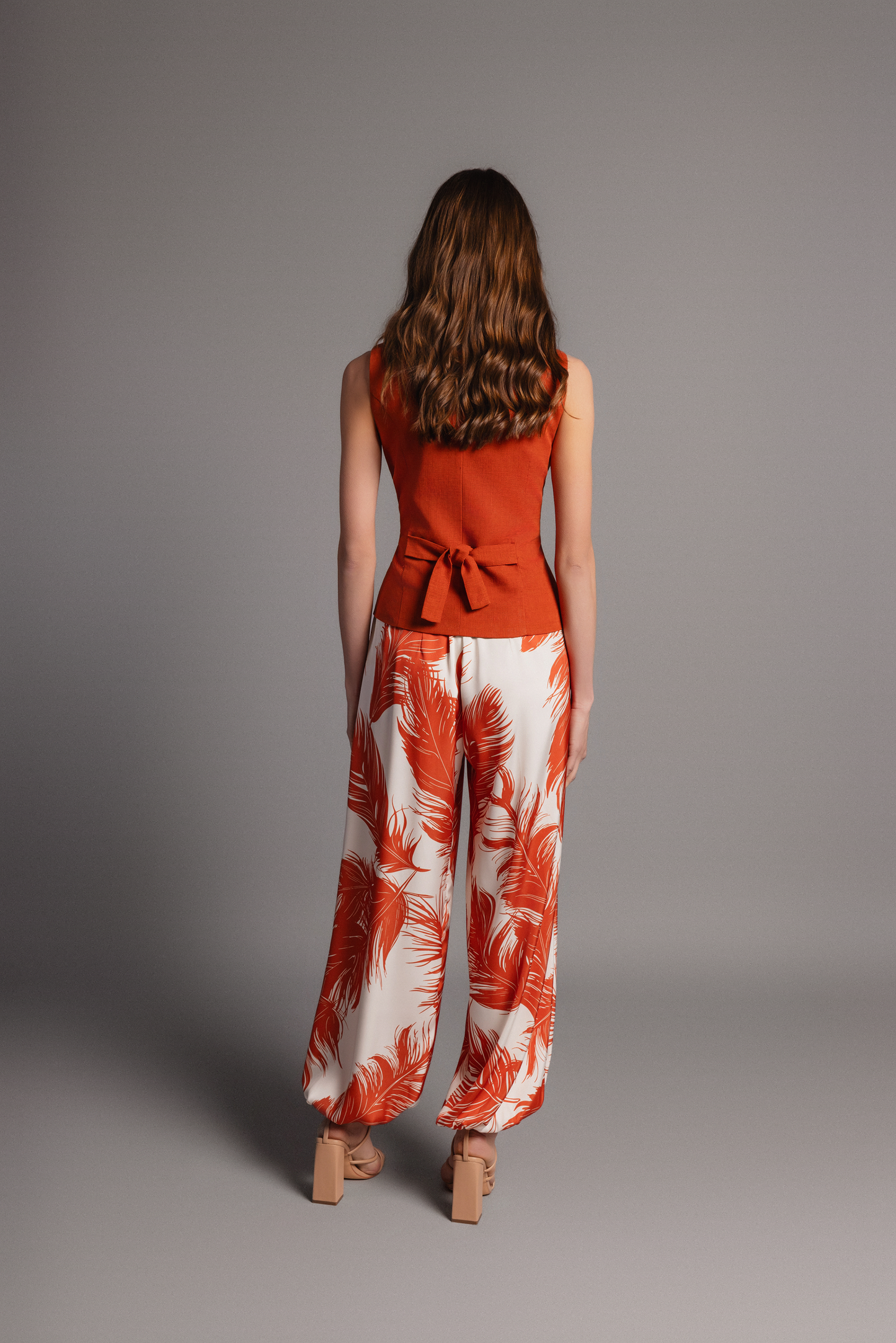 PANTALÓN CERES PLUMAS TEJA